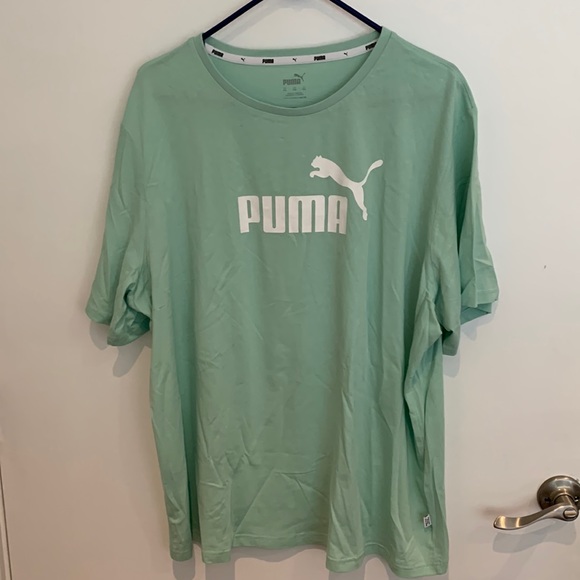 Puma T-shirt - Picture 1 of 4